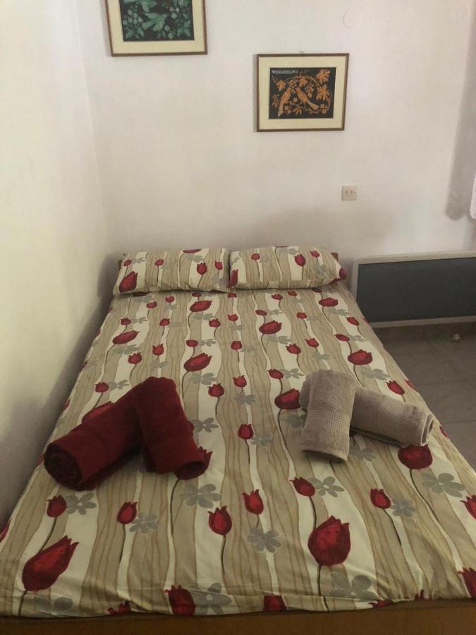 The Square Apartment Maries  Luaran gambar