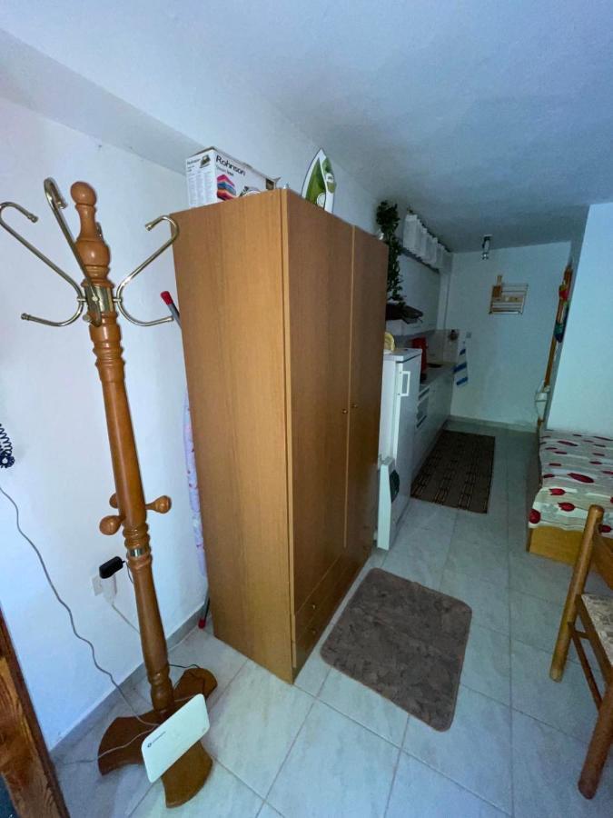 The Square Apartment Maries  Luaran gambar